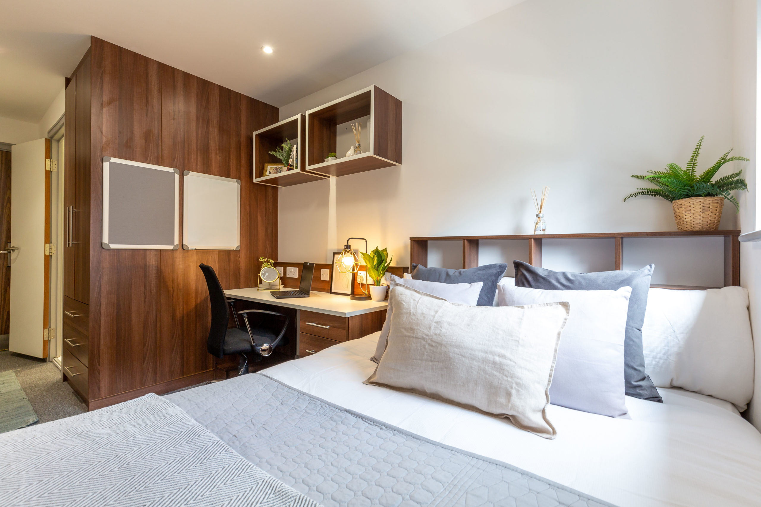 Standard En-Suite - The Foundry
