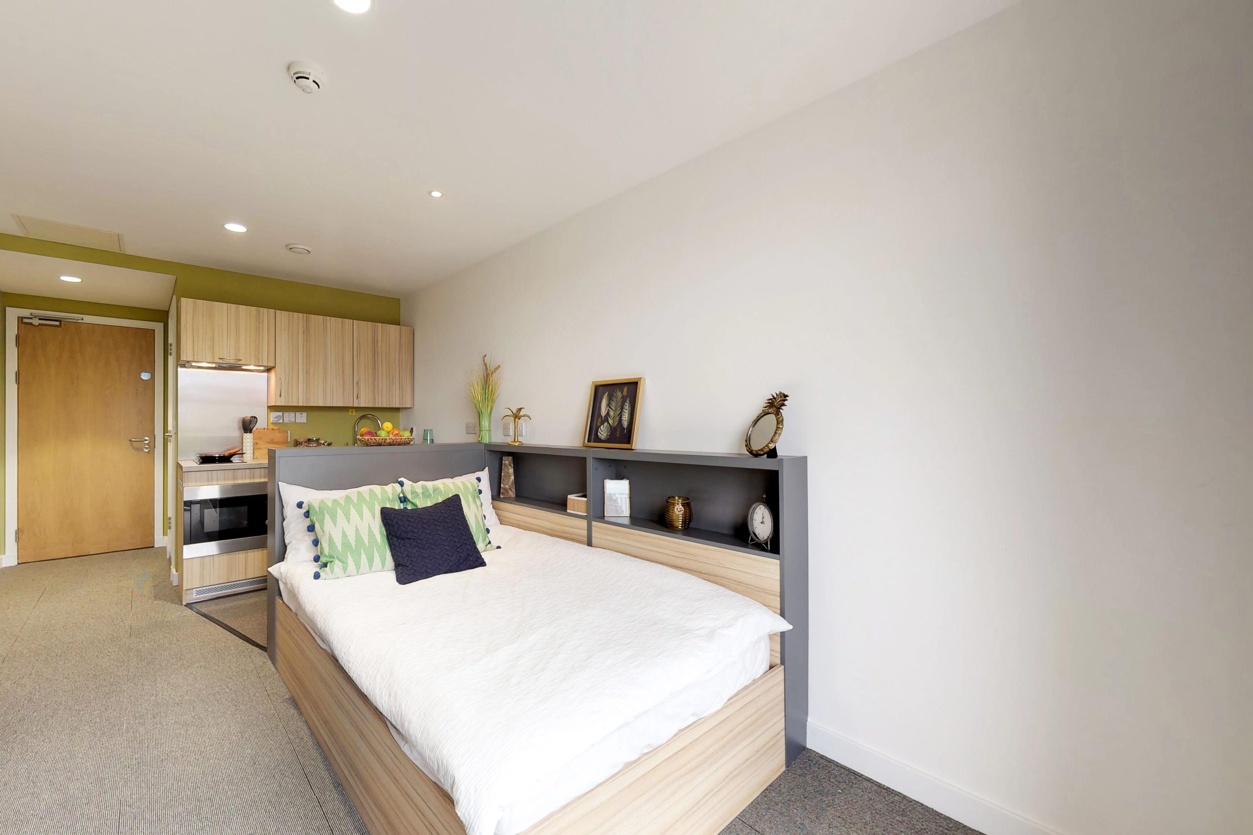 Premium Studio St James