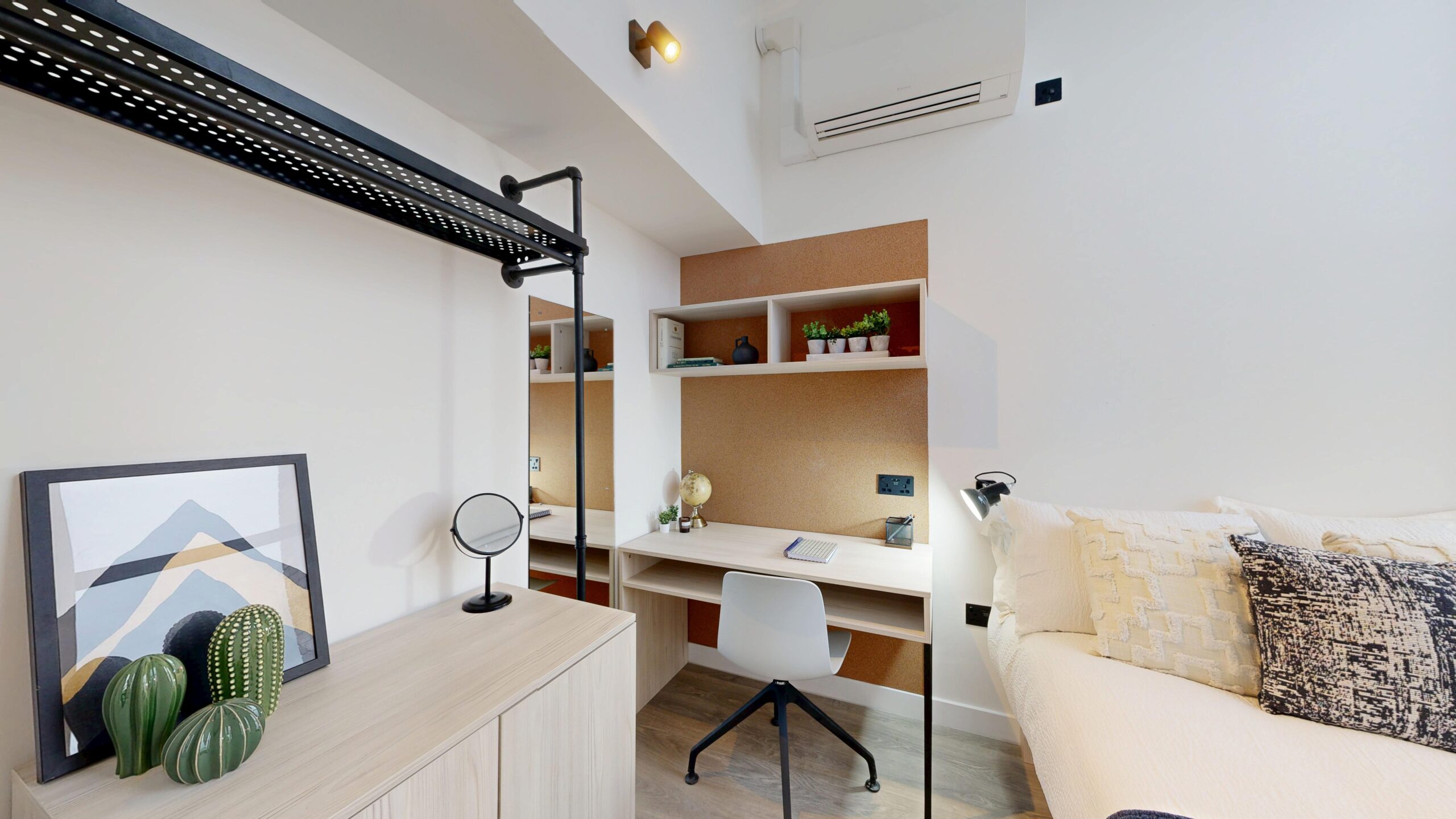 Penthouse One Bed Apartment - Martha Street Apartments